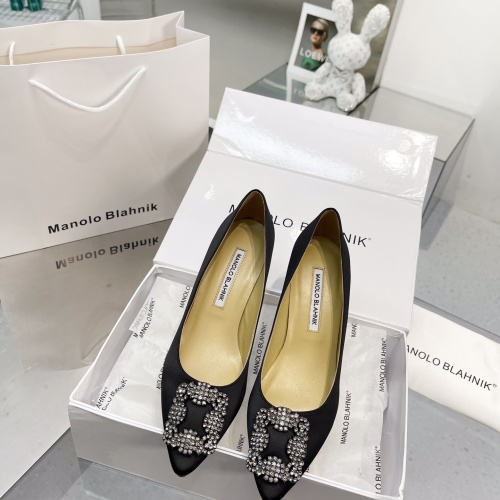 Cheap Manolo Blahnik High-Heeled Shoes For Women #969786 Replica Wholesale [$92.00 USD] [ITEM#969786] on Replica Manolo Blahnik High-Heeled Shoes