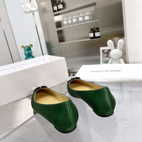 Cheap Manolo Blahnik Flat Shoes For Women #969797 Replica Wholesale [$85.00 USD] [ITEM#969797] on Replica Manolo Blahnik Flat Shoes