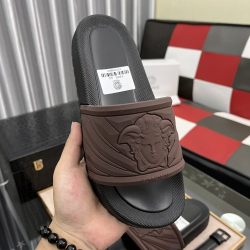 Cheap Versace Slippers For Men #969905 Replica Wholesale [$42.00 USD] [ITEM#969905] on Replica Versace Slippers