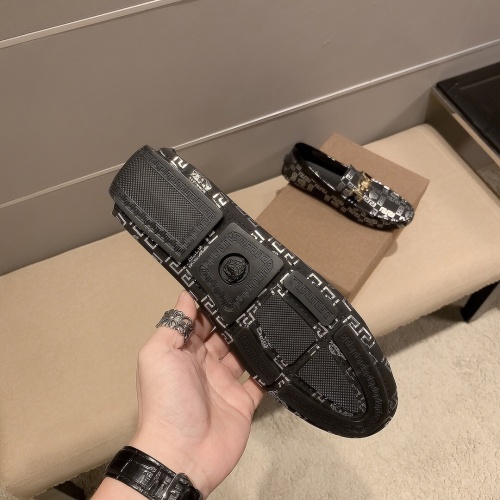 Cheap Versace Leather Shoes For Men #971301 Replica Wholesale [$68.00 USD] [ITEM#971301] on Replica Versace Leather Shoes