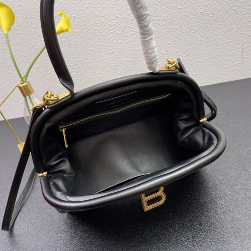 Cheap Balenciaga AAA Quality Handbags For Women #971655 Replica Wholesale [$112.00 USD] [ITEM#971655] on Replica Balenciaga AAA Quality Handbags