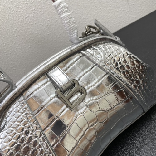 Cheap Balenciaga AAA Quality Handbags For Women #971657 Replica Wholesale [$112.00 USD] [ITEM#971657] on Replica Balenciaga AAA Quality Handbags