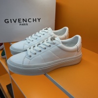 Givenchy Casual Shoes For Men #966193