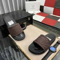 Versace Slippers For Men #969905