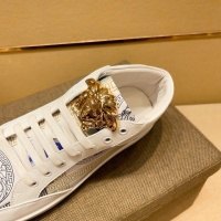 Cheap Versace High Tops Shoes For Men #971543 Replica Wholesale [$82.00 USD] [ITEM#971543] on Replica Versace High Tops Shoes
