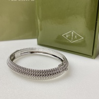 Cheap Van Cleef &amp; Arpels Bracelets For Women #971862 Replica Wholesale [$45.00 USD] [ITEM#971862] on Replica Van Cleef &amp; Arpels Bracelets