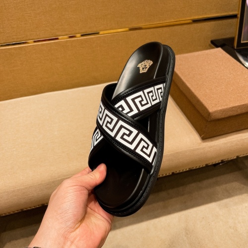 Cheap Versace Slippers For Men #973324 Replica Wholesale [$48.00 USD] [ITEM#973324] on Replica Versace Slippers