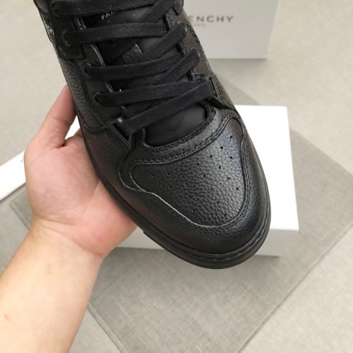 Cheap Givenchy Casual Shoes For Men #973923 Replica Wholesale [$82.00 USD] [ITEM#973923] on Replica Givenchy Casual Shoes