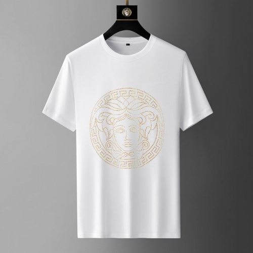 Cheap Versace T-Shirts Short Sleeved For Men #974277 Replica Wholesale [$36.00 USD] [ITEM#974277] on Replica Versace T-Shirts