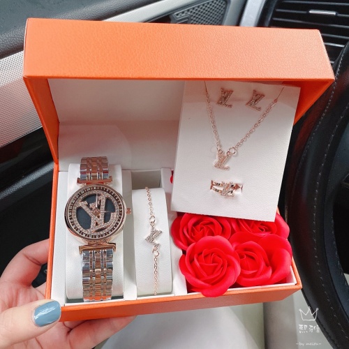 Cheap Louis Vuitton Watches For Women #976486 Replica Wholesale [$45.00 USD] [ITEM#976486] on Replica Louis Vuitton Watches