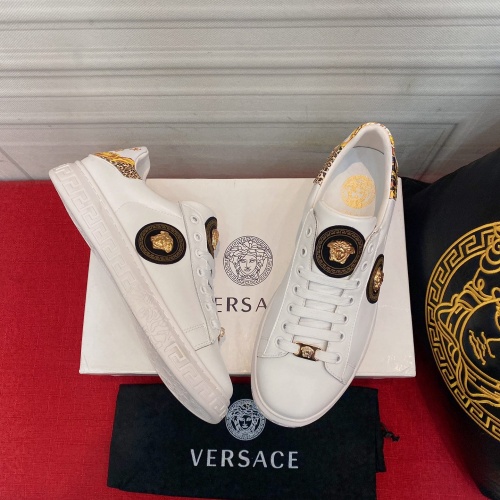 Cheap Versace Casual Shoes For Men #976619 Replica Wholesale [$72.00 USD] [ITEM#976619] on Replica Versace Casual Shoes