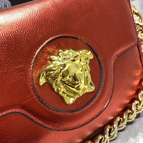 Cheap Versace AAA Quality Handbags For Women #976964 Replica Wholesale [$165.00 USD] [ITEM#976964] on Replica Versace AAA Quality Handbags
