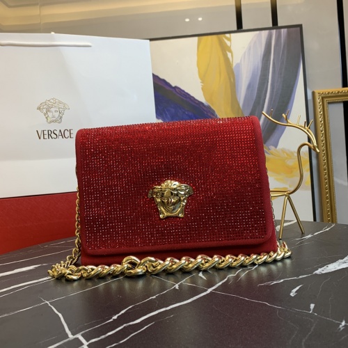 Cheap Versace AAA Quality Messenger Bags For Women #976986 Replica Wholesale [$135.00 USD] [ITEM#976986] on Replica Versace AAA Quality Messenger Bags