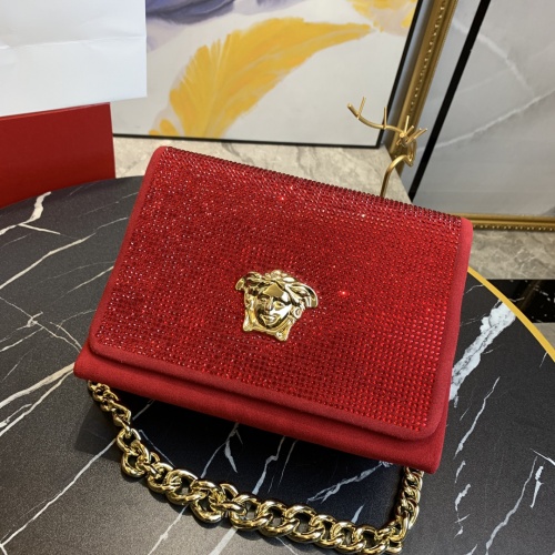 Cheap Versace AAA Quality Messenger Bags For Women #976986 Replica Wholesale [$135.00 USD] [ITEM#976986] on Replica Versace AAA Quality Messenger Bags