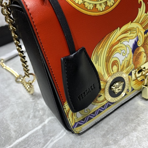 Cheap Versace AAA Quality Messenger Bags For Women #977004 Replica Wholesale [$135.00 USD] [ITEM#977004] on Replica Versace AAA Quality Messenger Bags