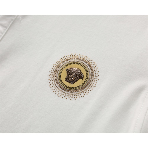 Cheap Versace T-Shirts Short Sleeved For Men #977279 Replica Wholesale [$24.00 USD] [ITEM#977279] on Replica Versace T-Shirts