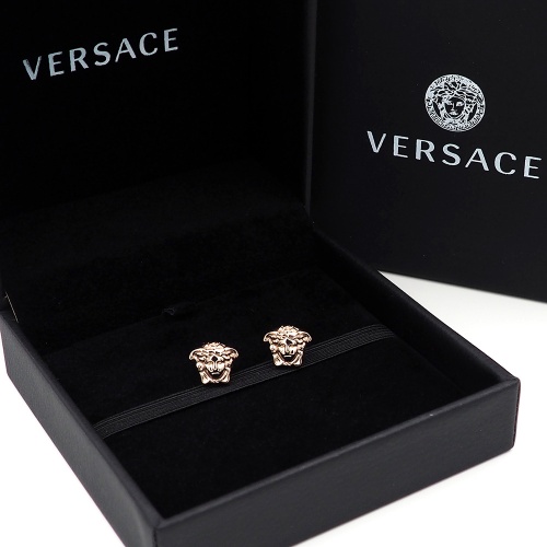 Cheap Versace Earrings For Women #977966 Replica Wholesale [$23.00 USD] [ITEM#977966] on Replica Versace Earrings