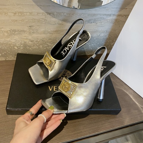 Cheap Versace Sandal For Women #978787 Replica Wholesale [$115.00 USD] [ITEM#978787] on Replica Versace Sandal