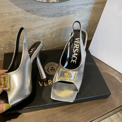 Cheap Versace Sandal For Women #978787 Replica Wholesale [$115.00 USD] [ITEM#978787] on Replica Versace Sandal
