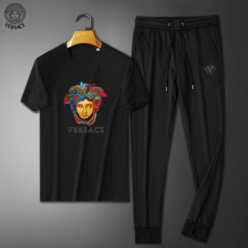 Cheap Versace Tracksuits Short Sleeved For Men #979716 Replica Wholesale [$68.00 USD] [ITEM#979716] on Replica Versace Tracksuits