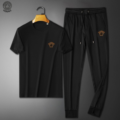 Cheap Versace Tracksuits Short Sleeved For Men #979729 Replica Wholesale [$68.00 USD] [ITEM#979729] on Replica Versace Tracksuits
