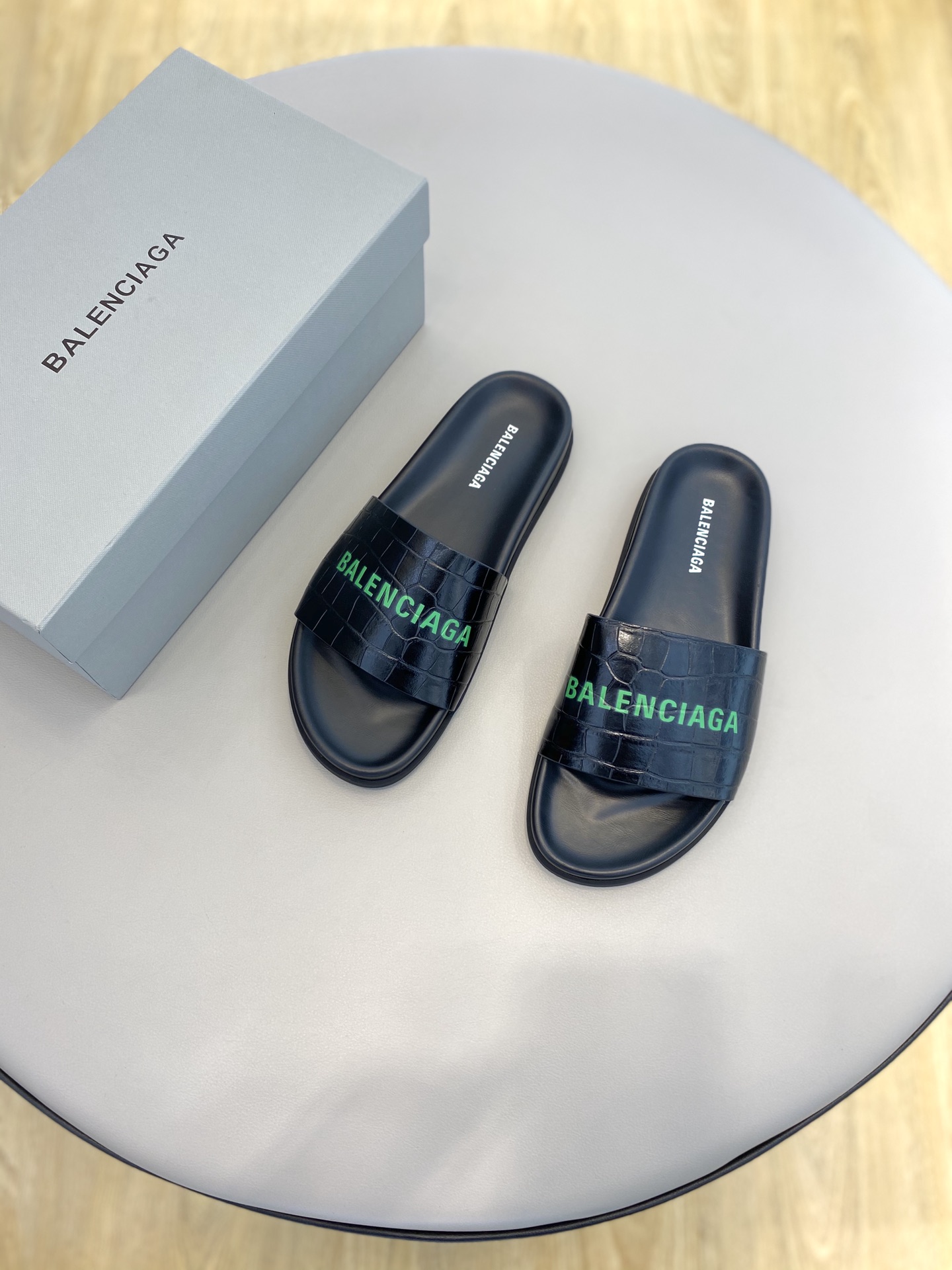 Cheap Balenciaga Slippers For Men #984235 Replica Wholesale [$64.00 USD ...