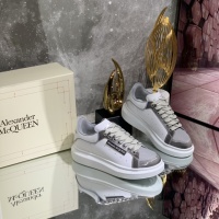 Alexander McQueen Shoes For Women #976210