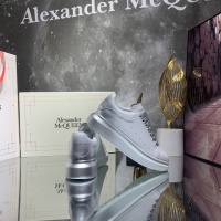 Alexander McQueen Shoes For Men #976262