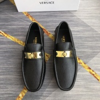 Versace Leather Shoes For Men #976567