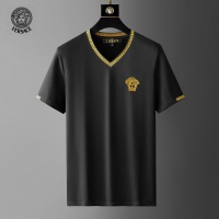 Cheap Versace Tracksuits Short Sleeved For Men #977213 Replica Wholesale [$64.00 USD] [ITEM#977213] on Replica Versace Tracksuits