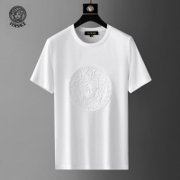 Cheap Versace Tracksuits Short Sleeved For Men #977231 Replica Wholesale [$64.00 USD] [ITEM#977231] on Replica Versace Tracksuits