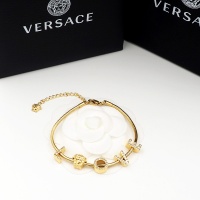Cheap Versace Bracelet #978126 Replica Wholesale [$27.00 USD] [ITEM#978126] on Replica Versace Bracelets