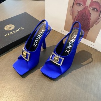 Versace Sandal For Women #978789