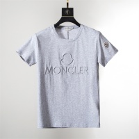 Moncler T-Shirts Short Sleeved For Men #979805