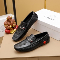 Versace Leather Shoes For Men #981248