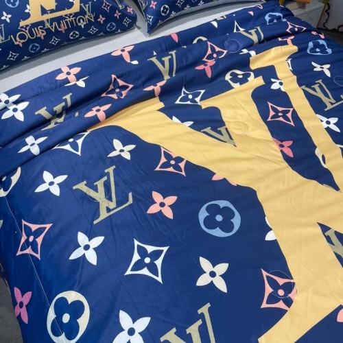 Cheap Louis Vuitton Bedding #987910 Replica Wholesale [$72.00 USD] [ITEM#987910] on Replica Louis Vuitton Bedding