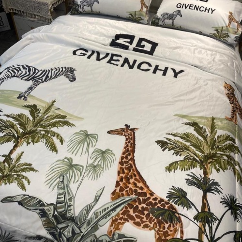 Cheap Givenchy Bedding #987930 Replica Wholesale [$72.00 USD] [ITEM#987930] on Replica Givenchy Bedding