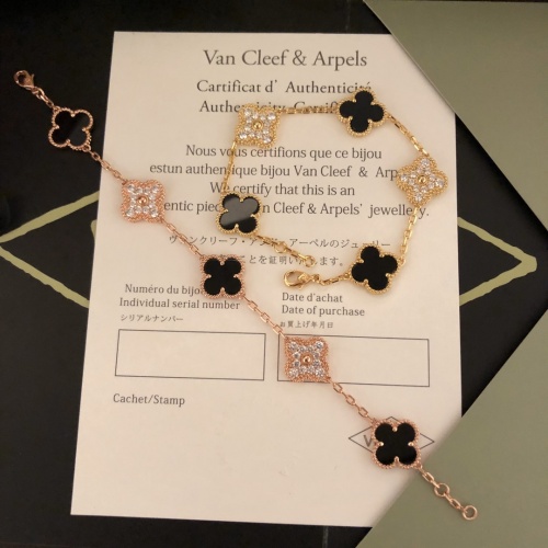 Cheap Van Cleef &amp; Arpels Bracelets For Women #988723 Replica Wholesale [$39.00 USD] [ITEM#988723] on Replica Van Cleef &amp; Arpels Bracelets