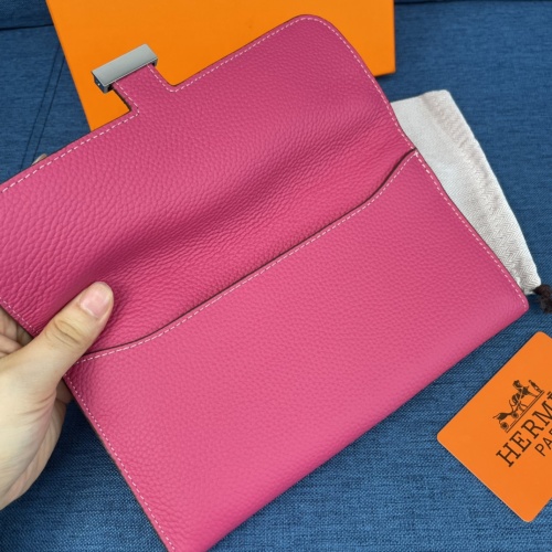 Cheap Hermes AAA Quality Wallets For Women #988879 Replica Wholesale [$56.00 USD] [ITEM#988879] on Replica Hermes AAA Quality Wallets