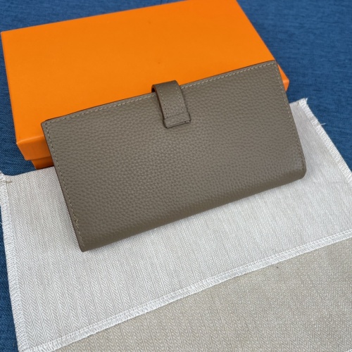 Cheap Hermes AAA Quality Wallets For Women #988889 Replica Wholesale [$52.00 USD] [ITEM#988889] on Replica Hermes AAA Quality Wallets