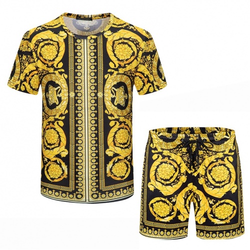 Cheap Versace Tracksuits Short Sleeved For Men #989956 Replica Wholesale [$42.00 USD] [ITEM#989956] on Replica Versace Tracksuits