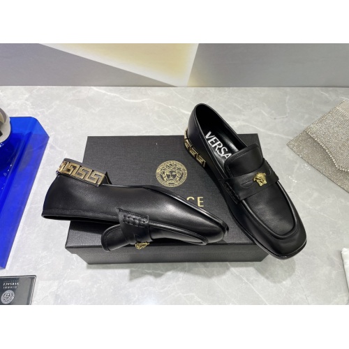 Cheap Versace Leather Shoes For Women #990892 Replica Wholesale [$118.00 USD] [ITEM#990892] on Replica Versace Leather Shoes