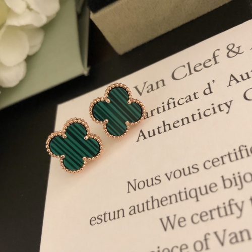 Cheap Van Cleef &amp; Arpels Earrings For Women #991097 Replica Wholesale [$29.00 USD] [ITEM#991097] on Replica Van Cleef &amp; Arpels Earrings