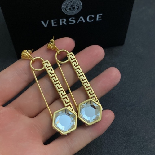 Cheap Versace Earrings For Women #993102 Replica Wholesale [$29.00 USD] [ITEM#993102] on Replica Versace Earrings