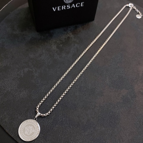 Cheap Versace Necklace #993131 Replica Wholesale [$48.00 USD] [ITEM#993131] on Replica Versace Necklaces
