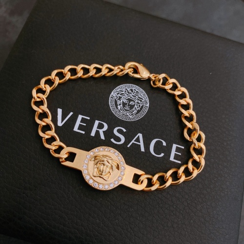 Cheap Versace Bracelet #993603 Replica Wholesale [$38.00 USD] [ITEM#993603] on Replica Versace Bracelets