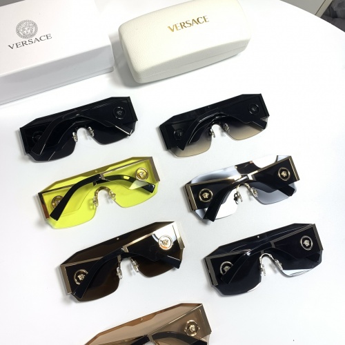 Cheap Versace AAA Quality Sunglasses #993658 Replica Wholesale [$52.00 USD] [ITEM#993658] on Replica Versace AAA Quality Sunglasses