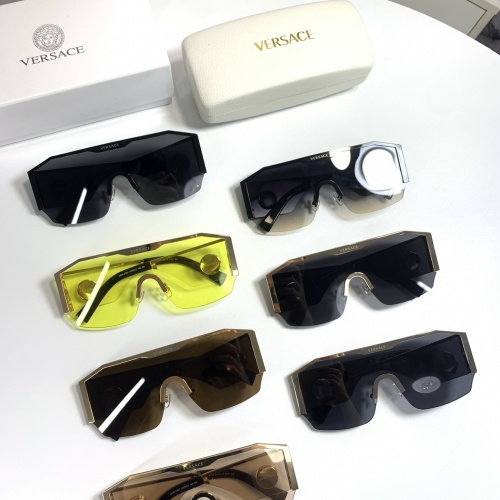 Cheap Versace AAA Quality Sunglasses #993659 Replica Wholesale [$52.00 USD] [ITEM#993659] on Replica Versace AAA+ Sunglasses