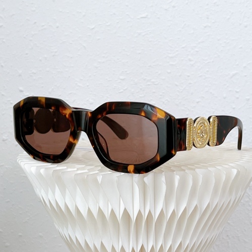 Cheap Versace AAA Quality Sunglasses #993667 Replica Wholesale [$52.00 USD] [ITEM#993667] on Replica Versace AAA Quality Sunglasses