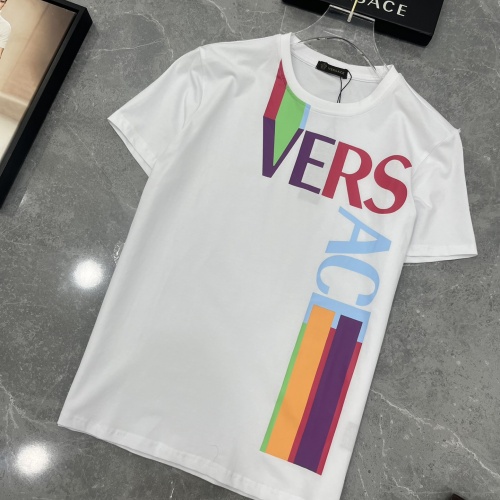 Cheap Versace T-Shirts Short Sleeved For Men #994433 Replica Wholesale [$45.00 USD] [ITEM#994433] on Replica Versace T-Shirts